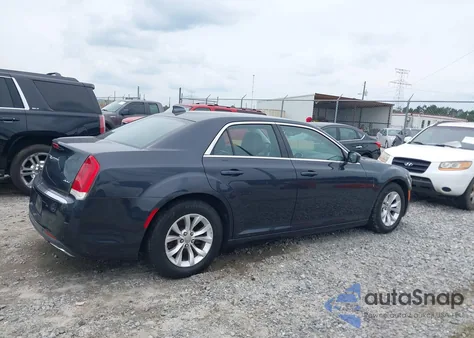 2015 Chrysler 300 Limited из США, поврежденный, VIN 2C3CCAAG2FH930318